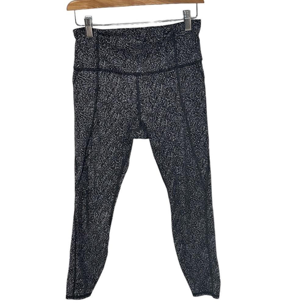 Athleta Lightning Static 7/8 Tight‎ Leggings Size Medium Petite